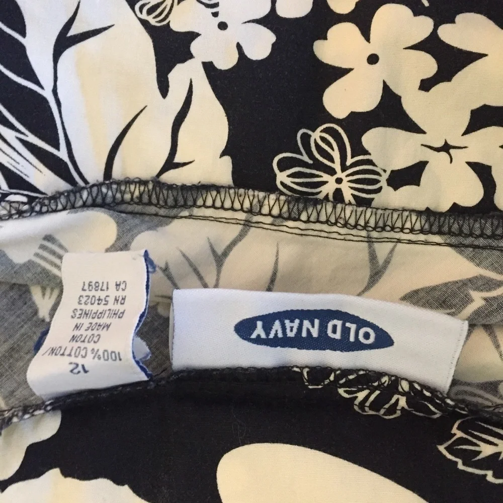 Old Navy Blue and White Floral Skirt